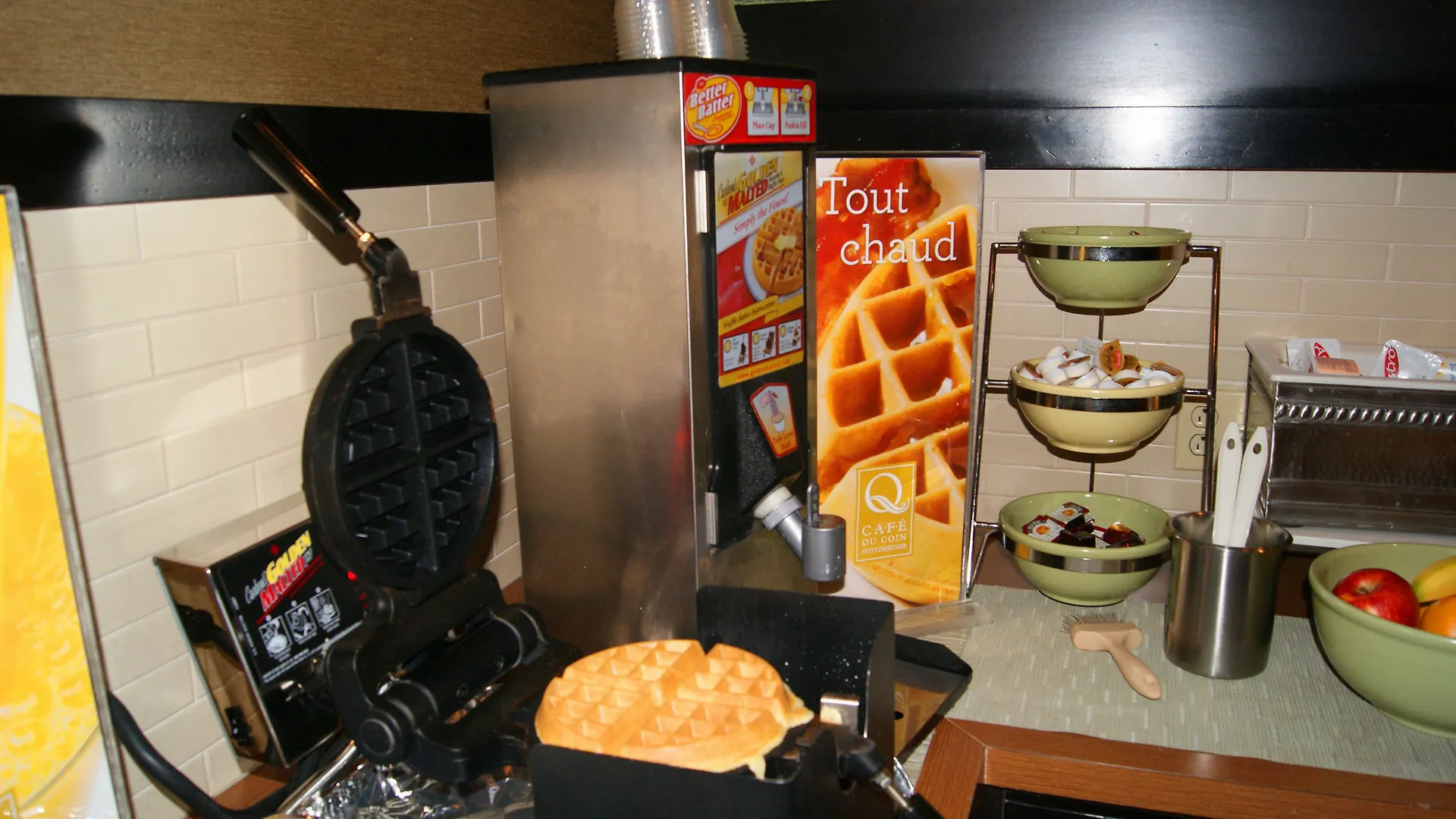 Hotel Quality Inn & Suites Pe Trudeau Airport Dorval