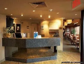 Quality Inn & Suites Pe Trudeau Airport Dorval